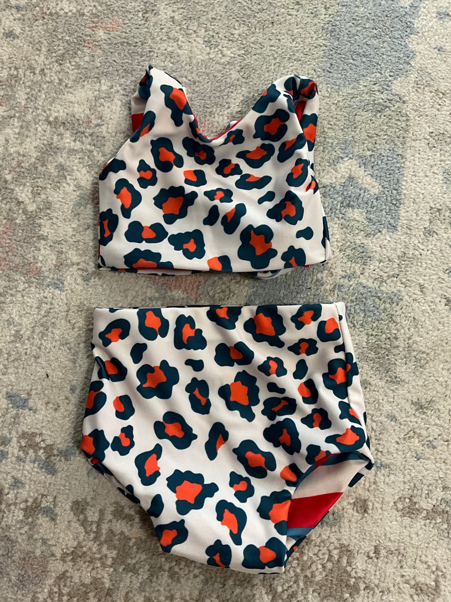 Rts- cheetah stripe reversible 2 piece swim top and bottom